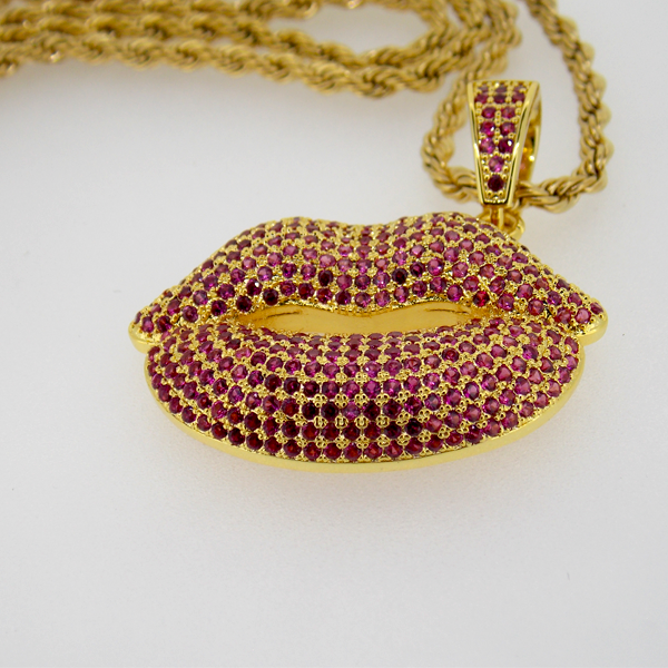 Gold Plated chain with Lips